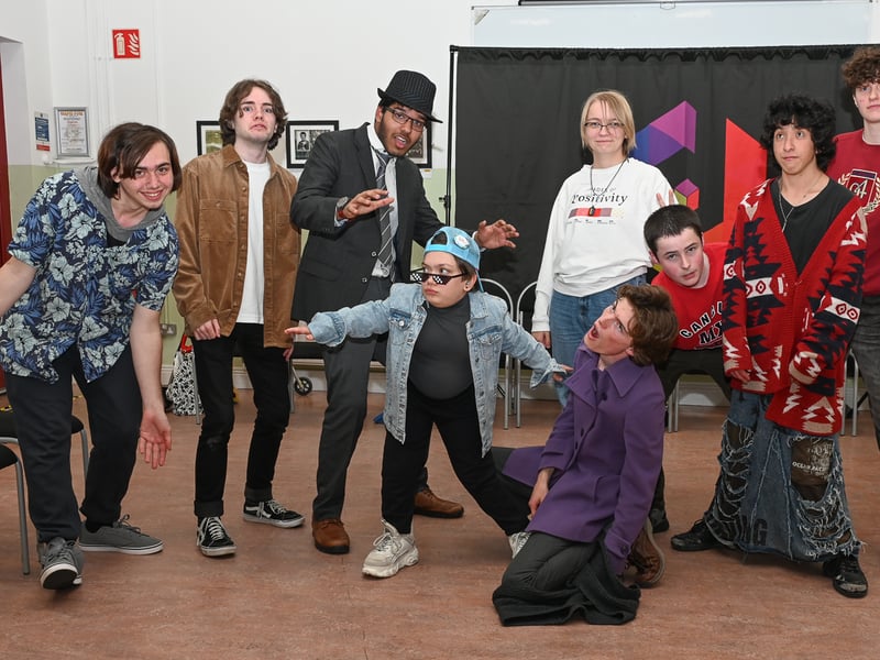 Dreamstuff Youth Theatre. Romeo & Juliet. A family feud -A wacky take on the classic Shakespearean play with a hint of comedy PICTURE Vicky Comerford