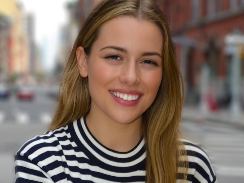 New York Rose Róisín Wiley Hello there! My name is Róisín Wiley, and I am honored to represent New York in the 2023 Rose of Tralee International Festival. I am 27 years old and live in Manhattan. I am a VP of National Sales at a consumer marketing company, managing a territory of OTC and Pharmaceutical accounts. I specifically partner with them to plan and execute strategic digital & in-store campaigns. My parents, Eddie & Majella, were born and raised in Co. Limerick. My mom is from Templeglantine, and my dad is from Kilmallock. They emigrated to NYC in their 20s and built an amazing life for my younger brother John & I in Westchester, NY. We have been blessed to travel to Ireland every year, and now a bit more often to cheer on the Limerick Hurlers! I enjoy walks (especially in the rain), dog watching, traveling, and exercising. I am passionate about taking advantage of every opportunity and hope to motivate others to be the best version of themselves. I’m thrilled beyond belief to participate in the Festival, and very excited to meet all these other fabulous women. I will be forever thankful to my family and friends for their unending support!