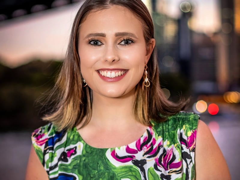 Queensland Rose Imogen Weston-Kelly Hello! My name is Imogen, and I am immensely proud to be representing Queensland in this year’s Rose of Tralee International Festival. I’m 22 and have lived most of my life in Brisbane with my Aussie Mum, Irish Dad, two younger siblings, and much-loved Cavoodle, Harvey. I’m work as a social worker at the Royal Brisbane and Women’s Hospital. I love my job and am incredibly passionate about dignifying the lived experience and creating opportunities to empower those facing disadvantage. In my spare time I enjoy catching up with friends at Brisbane cafes, visiting the beach and cooking - I’m a total foodie. Growing up, my fondest memories include the many trips to my dad’s family in Ireland, who predominantly live in both Kildare town and Co. Cork. When I was little I was always intrigued as to how long summer evenings seemed to last and despite insisting I could stay awake, almost always fell asleep curled up beside the chimenea outside my Nanny Paula’s home. Feeling so blessed to call two places on the opposite side of the world home, is something that I am forever grateful for and am thrilled to celebrate in Tralee this year.