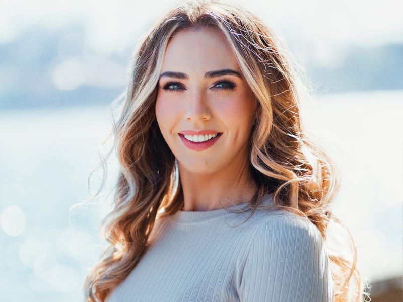 Sydney Rose Aoife Butler Hello! My name is Aoife, I am 28 years old and I am from Co.Wexford. I came to Australia four years ago, to follow my late brother Matthew’s dreams. After qualifying with a Bachelor of Science (Hons) in Mental health nursing, I made the move in 2019 to travel and experience the place where my brother spent the last years of his life. I am now an Australian permanent resident and hope to get my citizenship in the near future. I am working as a mental health clinical nurse educator in St Vincent’s Hospital Sydney while also studying my Masters in Mental Health. I am very passionate about mental health, including honouring my late brother’s memory. I am proud to be representing Sydney during their 60th anniversary year, for this year’s Rose of Tralee International Festival, it is so heartwarming to see the joy it has brought to my family & community both at home in Ireland and in Australia. I hope to be a positive role model for young people, knowing that despite the challenges you may face in life, if you keep working hard and believing in yourself you truly can do anything!