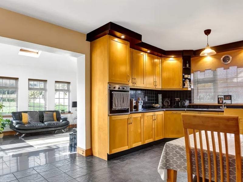 10. Johnduffswood, Old Leighlin, Leighlinbridge, Co. Carlow €550,000 4 Bed & 3 Bath 237 m² Detached