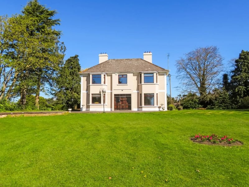 11. Mellenton House, Carlow Town, Co. Carlow €525,000 6 Bed & 3 Bath 230 m² Detached