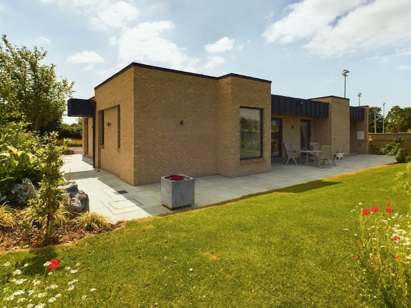 12. Rathvindeni Cottage, Ballyknockan, Leighlinbridge, Co. Carlow €525,000 2 Bed & 3 Bath 172 m² Detached