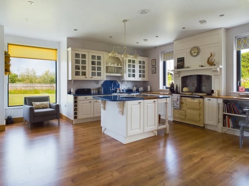 12. Rathvindeni Cottage, Ballyknockan, Leighlinbridge, Co. Carlow €525,000 2 Bed & 3 Bath 172 m² Detached