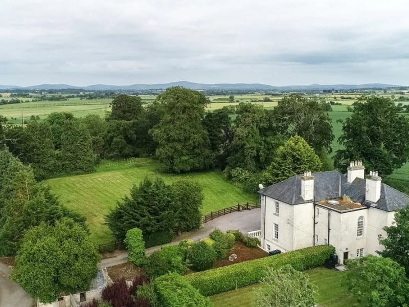 1. Kellistown House, Kellistown, Carlow Town, Co. Carlow €750,000 5 Bed & 3 Bath 377 m² Detached