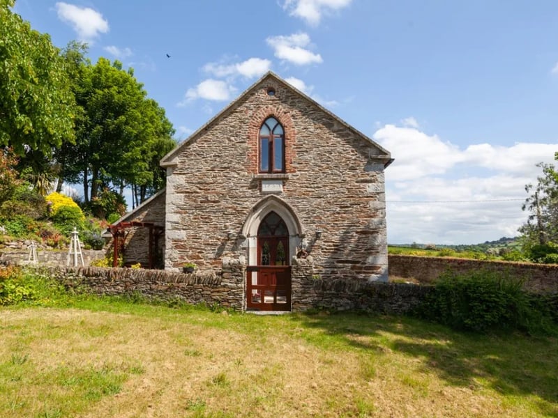 3. Wesleyan Church Lodge, Clonegal, Tullow, Co. Carlow €685,000 3 Bed & 2 Bath Detached