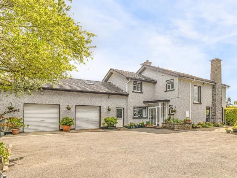8. Four Winds, Tullow Road, Carlow Town, Co. Carlow €565,000 5 Bed & 2 Bath 238 m² Detached