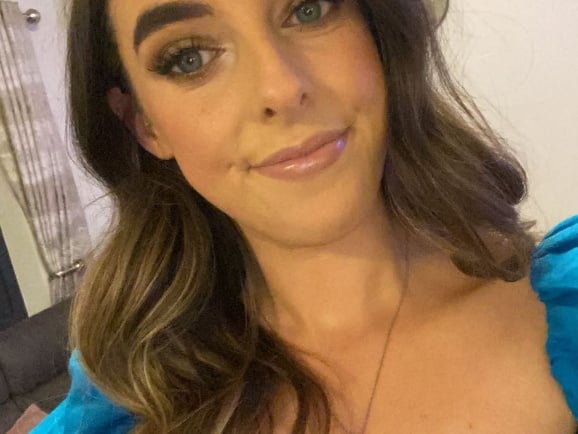 CLICK ON THE ARROWS ABOVE TO GO THROUGH THE PROFILES OF ALL 13 LONGFORD ROSE HOPEFULS Shauna Earlie - Sponsor: McDonald’sTwenty-five years old Shauna Earlie lives in Ballinalee, a village in north Longford. She is a primary school teacher and Shauna says that teaching and working with children is something she is very passionate about. She is currently working in St Joseph’s National School in Longford town. Shauna is a past pupil of Meán Scoil Mhuire and from there she went on to study in Maynooth for three years. She graduated in 2021 from Hibernia College and has been teaching since then. Shauna is really looking forward to taking part in the search for the Longford Rose of Tralee 2023.