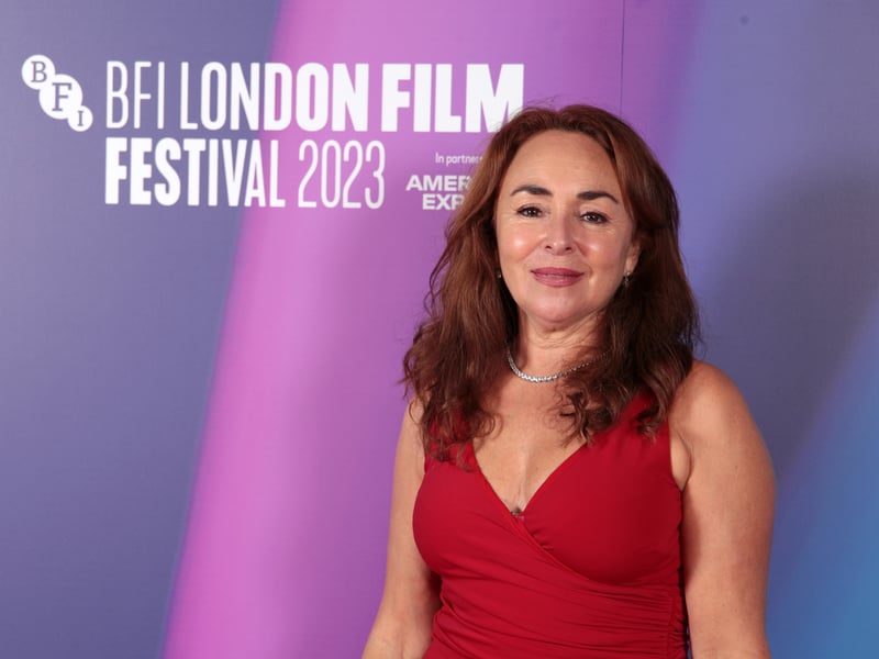 Samantha Spiro, the award-winning British actress, will take on the2026 London Marathon in support of Alzheimer’s Research UK — one of several celebs raising money for the cause. . 
