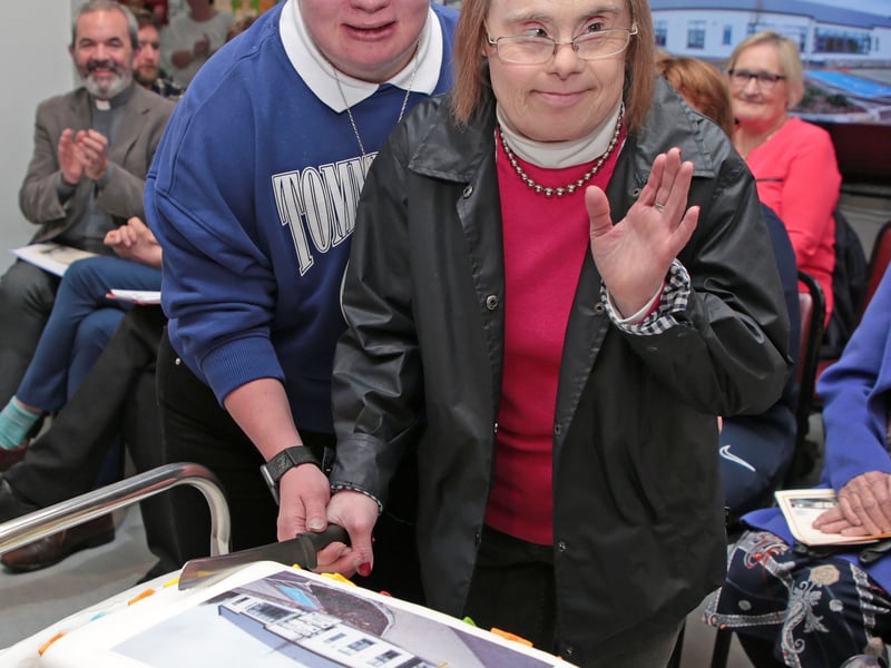 Caption: Linda McGee and Winnie Donlon cutting the cake that was baked to mark the official opening of the St Christopher's Special School extension on Friday, March 31 Picture: Shelley Corcoran