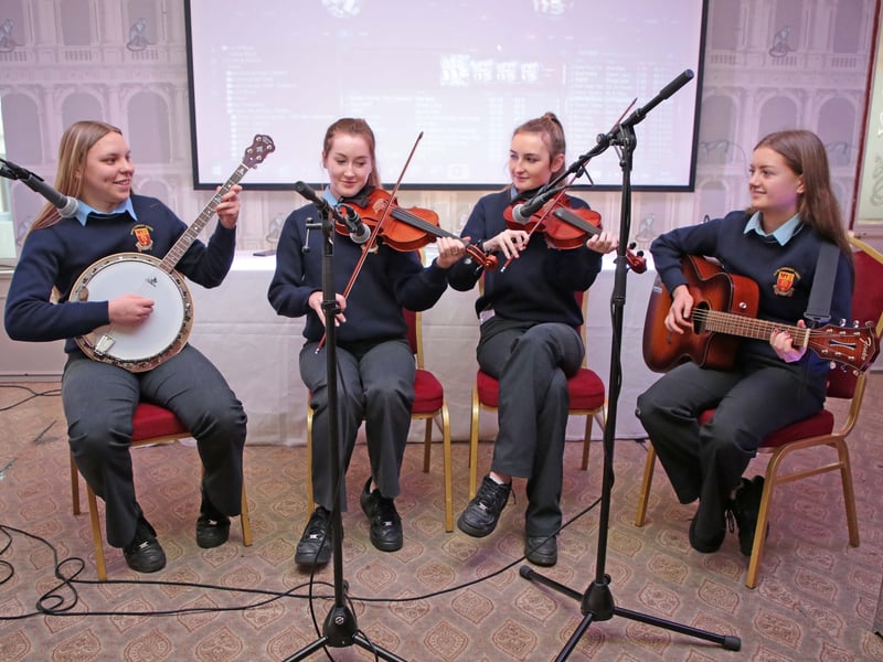 PICTURES | ‘Piano for the People’ unveiled in Longford shopping centre PICTURES | A great day out at Longford novice ploughing match in Granard Caption: Moyne CS, TRAD 'n' MORE - Rebecca Moorhead, Elena O'Reilly, Orla McCann and Meadhbh Carberry from Moyne CS performing at the County Final of the Student Enterprise Programme on Tuesday, March 21 in the Longford Arms Hotel Picture: Shelley Corcoran