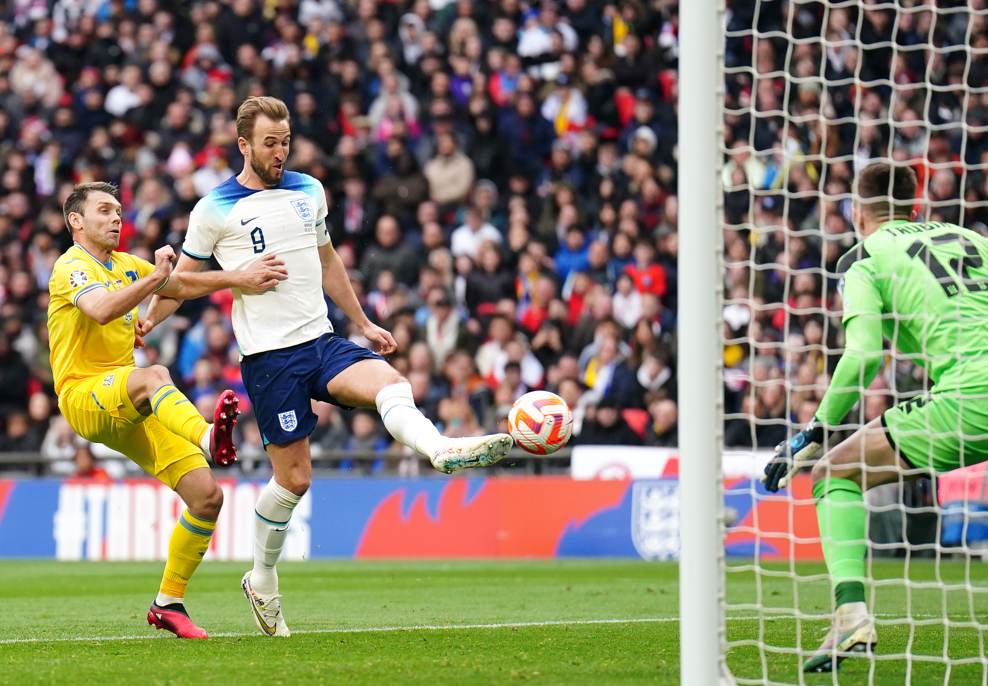 Here, the PA news agency looks at some of the top images from the weekend’s sporting action.