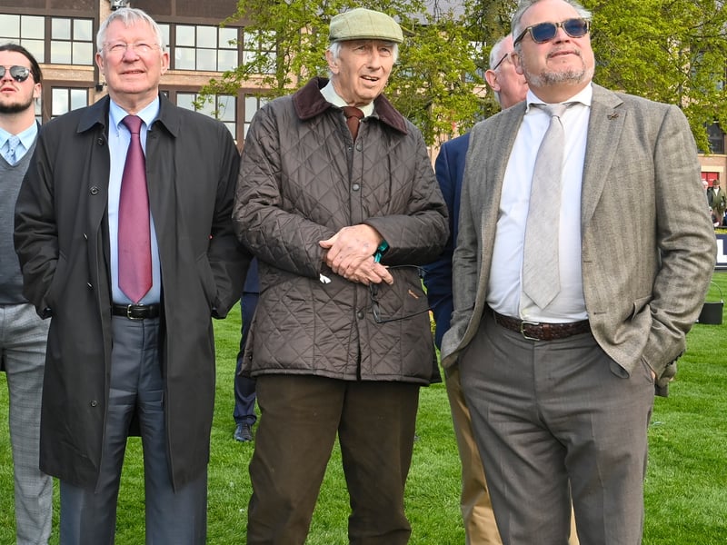 PICTURES: Sir Alex Ferguson meets Ruby and Ted Walsh at Punchestown 2022