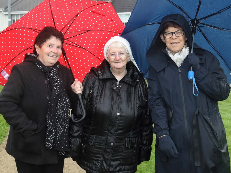  Barbara Long, Rita Cullen and Margaret Sutton.