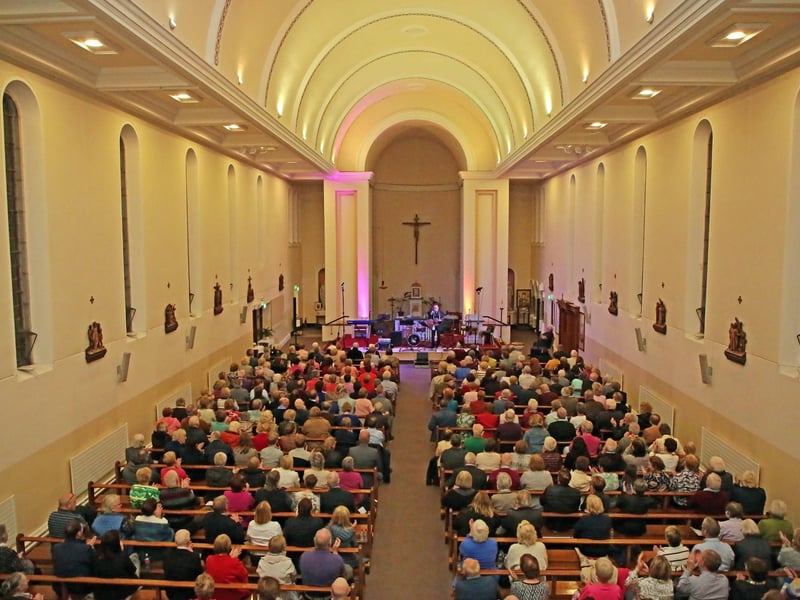 PICTURES | Full house in Ballinalee as Longford music iconic performs ...