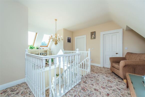 What is described as a spectacular five bedroom home on 1.65 acres of landscaped gardens in Offaly is now on the market. Located at Raheenakeernan, Walsh Island, the impressive home is on the market for €425,000. TAP ON THE ARROWS ABOVE TO TAKE A LOOK AROUND THIS IMPRESSIVE HOUSE