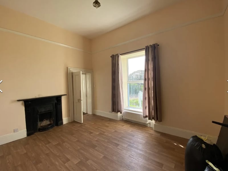 Click on NEXT below image to see more photos of the house and lands.