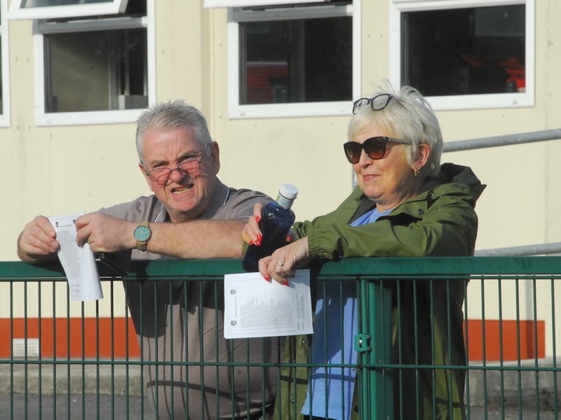   Leitrim Gaels claimed top spot in the Connacht Gold Leitrim Senior Championship when a late goal from Shaun Chandler gave them a 1-14 to 2-9 victory over Fenagh St Caillins and Observer photographer Willie Donnellan was there in Pairc Seain O'Laodain to capture some great images of fans enjoying the action ..... see who you can spot!