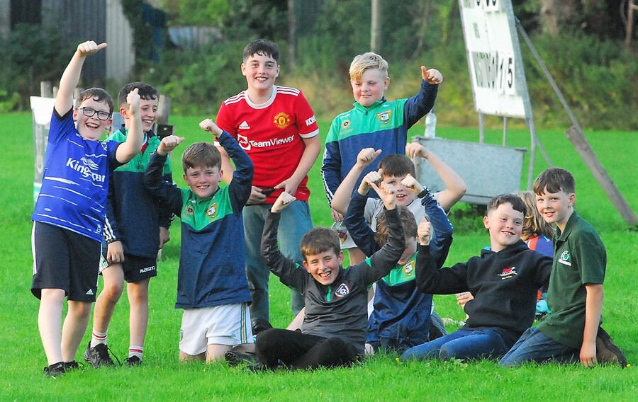   Mohill booked their place in the Connacht Gold Leitrim SFC Quarter-Finals as their goal scoring ability proved too much for a brave Aughawillan to handle in Philly McGuinness Park on Saturday, the home side winning 5-10 to 0-18 and Observer photographer Willie Donnellan was there to capture some snaps of the fans enjoying the action ..... see who you can spot!
