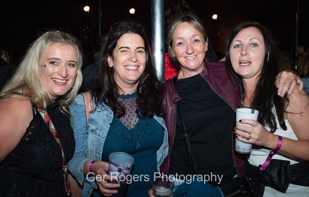 BIG NIGHT OUT IN PICTURES: Offaly festival goers having a fantastic ...
