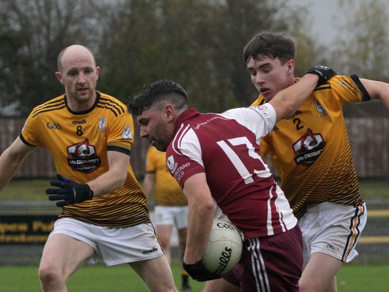 Group A1 - Malin2 - Robert Emmets3 - Naomh Ultan4 - Urris FixturesWeek 1: Naomh Ultan v Urris, Malin v Robert EmmetsWeek 2: Robert Emmets v Naomh Ultan, Urris v MalinWeek 3: Urris v Robert Emmets, Malin v Naomh Ultan Group B1 - Naomh Padraig UC2 - Naomh Padraig, Lifford3 - Letterkenny Gaels4 - Carndonagh FixturesWeek 1: Letterkenny Gaels v Carndonagh, Naomh Padraig UC v Naomh Padraig, LiffordWeek 2: Naomh Padraig, Lifford v Letterkenny Gaels, Carndonagh v Naomh Padraig UCWeek 3: Carndonagh v Naomh Padraig, Lifford, Naomh Padraig UC v Letterkenny Gaels Knockout Stages - the 1st team in each group shall progress to the semi-finals. The two quarter finals pairings shall be 2nd Group A v 3rd Group B; 2nd Group B v 3rd Group A. 2nd placed teams to play at neutral venues. The winners of each quarter final and the two group winners will be drawn randomly to decide the semi-final pairings.