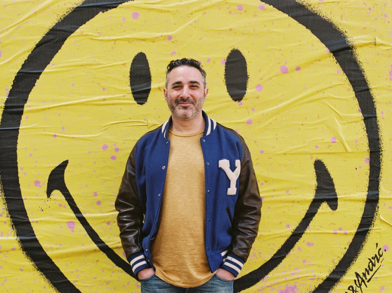 The hip-hop visual DJ pioneer brings his legendary audio-visual turntablism set to Leeds, blending classic hip-hop, pop culture clips, and live mixing. 🎫 Brudenell Social Club