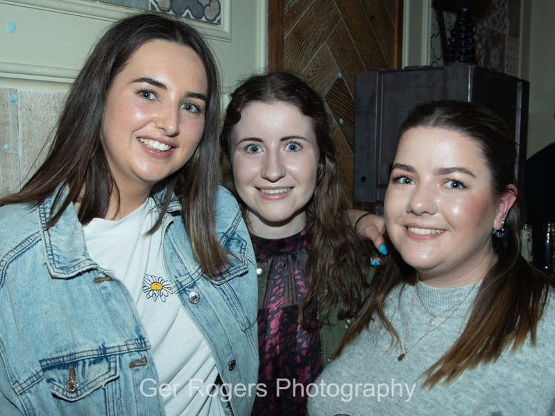 BIG PICTURE GALLERY: Big night out in Tullamore at Strictly Stand Up in ...
