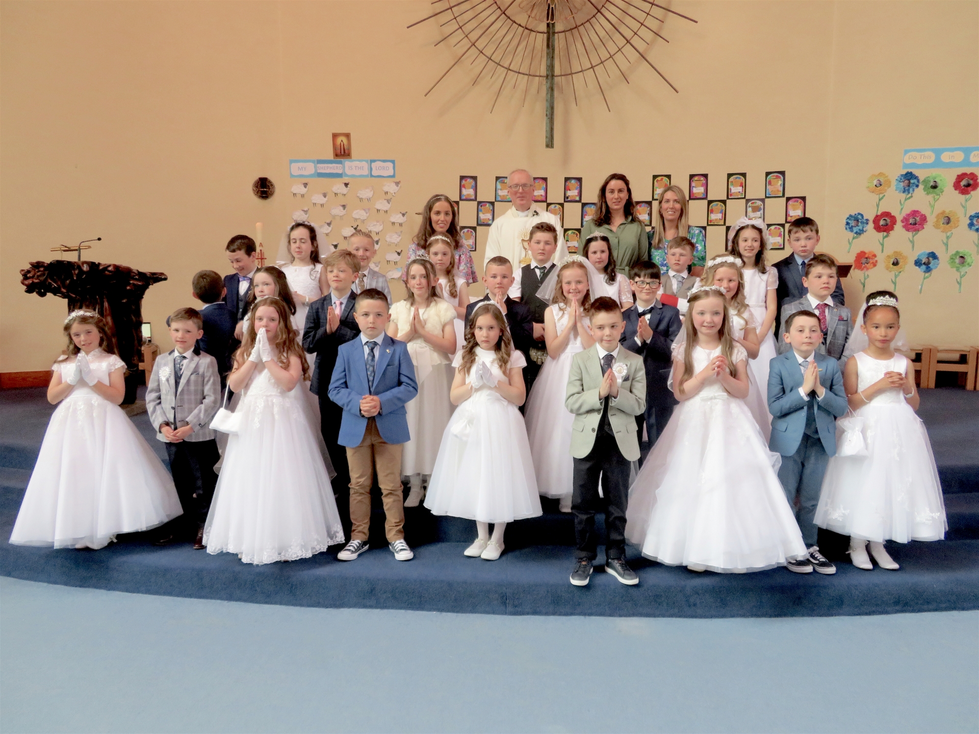 Gallery: Children of Newtowncunningham make their First Communions