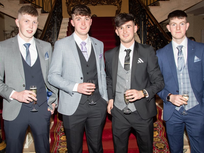 Clodiagh Gaels celebrated their on filed successes at a Big Night Out in the Bridge House Hotel on Sunday night.  SIMPLY CLICK ON NEXT OR TAP ON THE PICTURE TO GO THROUGH THE GALLERY OF PICTURES