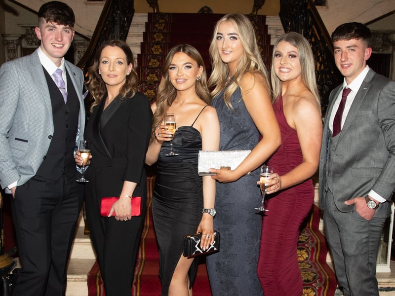 Clodiagh Gaels celebrated their on filed successes at a Big Night Out in the Bridge House Hotel on Sunday night. SIMPLY CLICK ON NEXT OR TAP ON THE PICTURE TO GO THROUGH THE GALLERY OF PICTURES