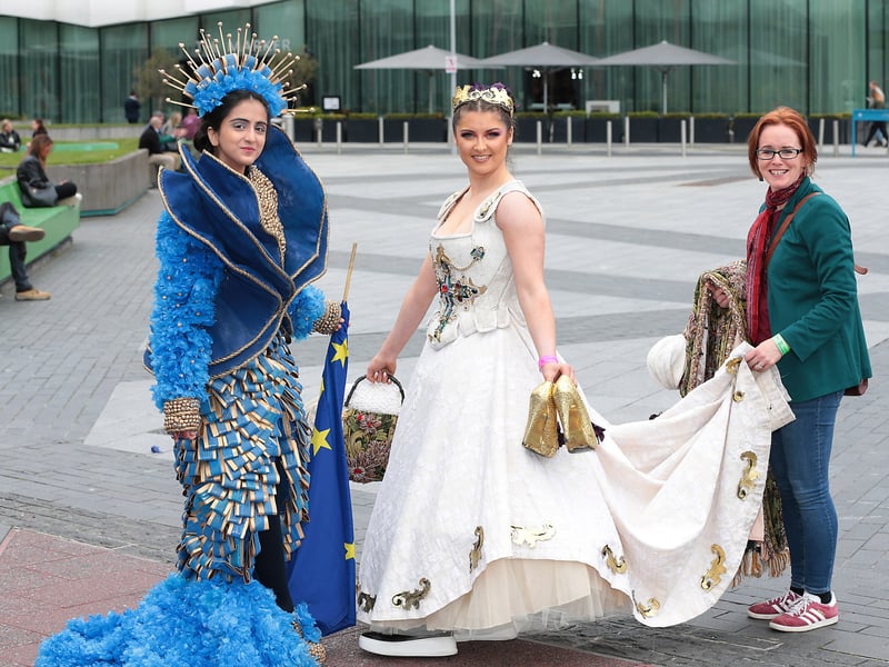 Maha Shahzadi, Colaiste Nano Nagle, Limerick,Genevieve Keane from Ursuline Secondary School,Thurles and Teacher Erica Flanagan from Ursuline,Secondary School Thurles pictured as they arrived for the Irish final of Junk Kouture 2022 at the Bord Gais Energy Theatre,Dublin. Pic Brian McEvoy 