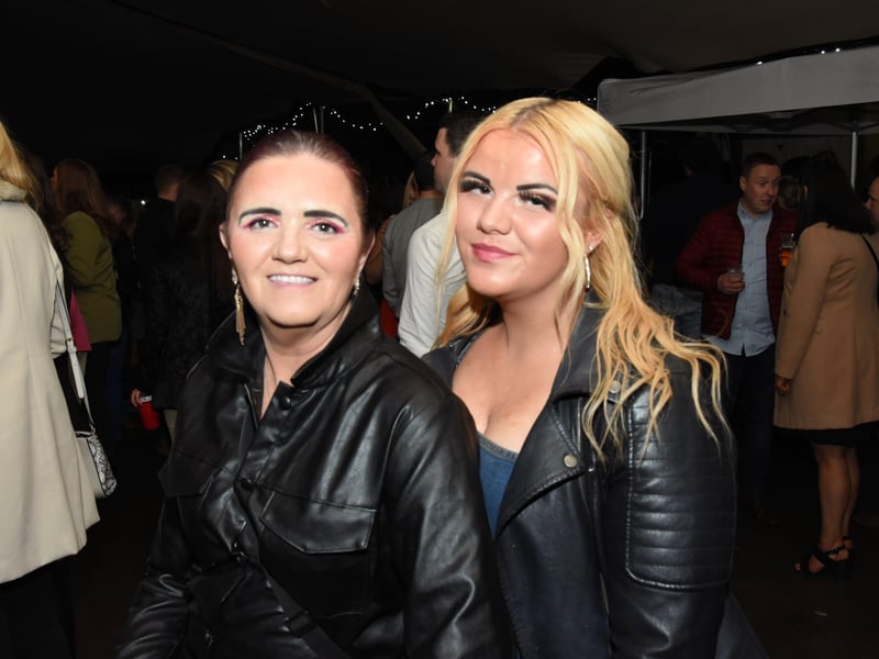 Lisa and Eva