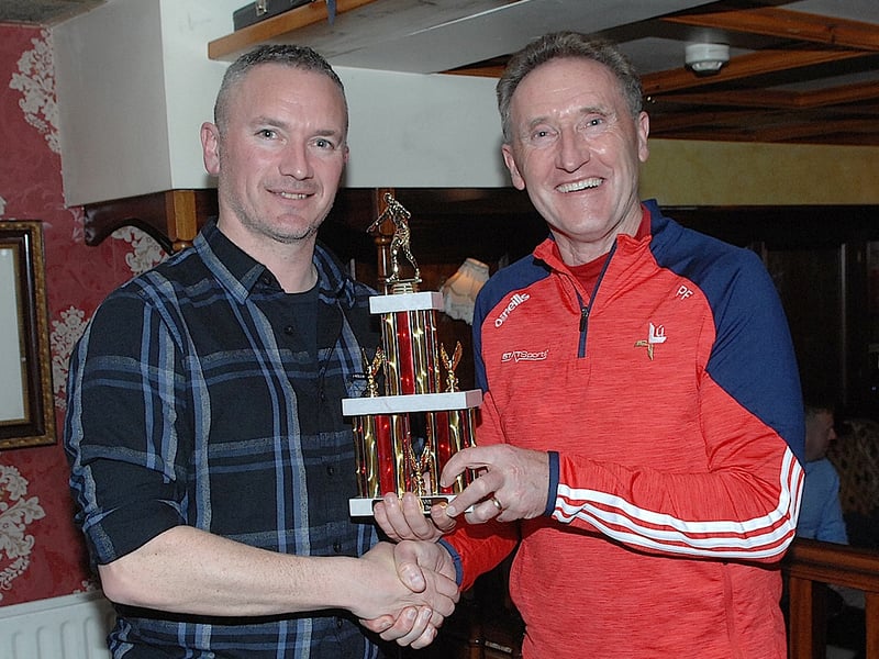 Peter Fitzpatrick, Chairman of the Louth County Board, presenting the award for the Senior final to referee Derek Ryan. Last year's match saw St Mochtas defeated in their first ever final as Naomh Mairtin triumphed once again. Poor shooting costly for Louth Minors as efficient Laois attack seals valuable win Louth hurlers defeated by Monaghan in a Darver goal fest St Kevins secure victory in inaugural Louth Camogie Feile Division One Roundup: St Brides win local derby as league action heats up