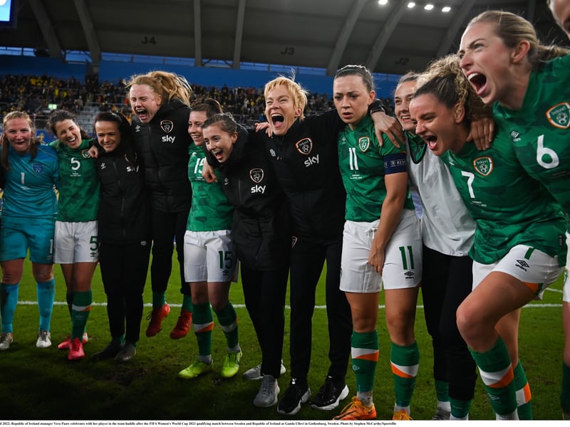 Republic of Ireland manager Vera Pauw celebrates with her players after the game