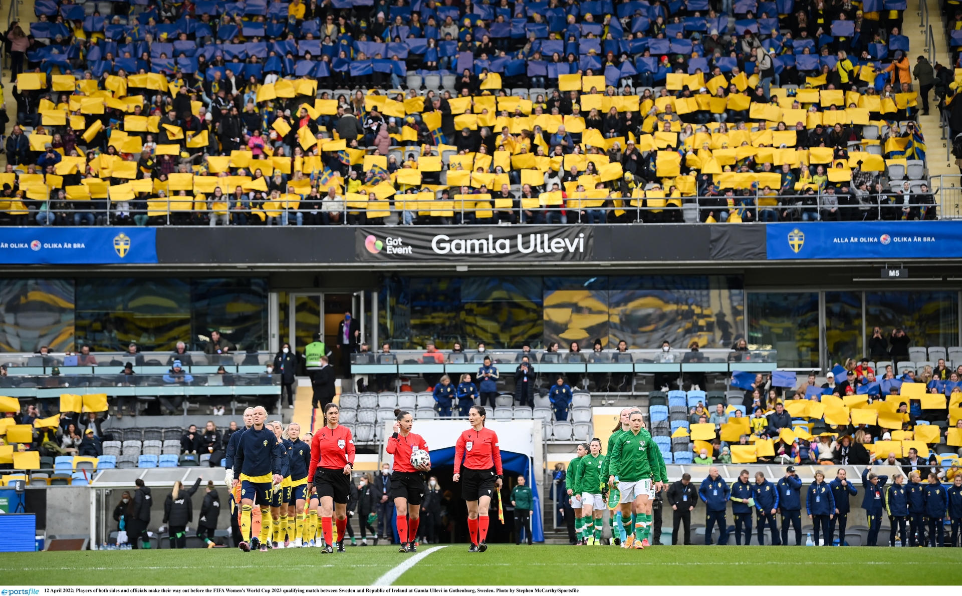 The Republic of Ireland women's side had an impressive 1-1 draw in World Cup qualifying against Sweden in Gothenburg on Tuesday. Re-live the action from the Girls in Green's excellent display against the world's number two ranked team.