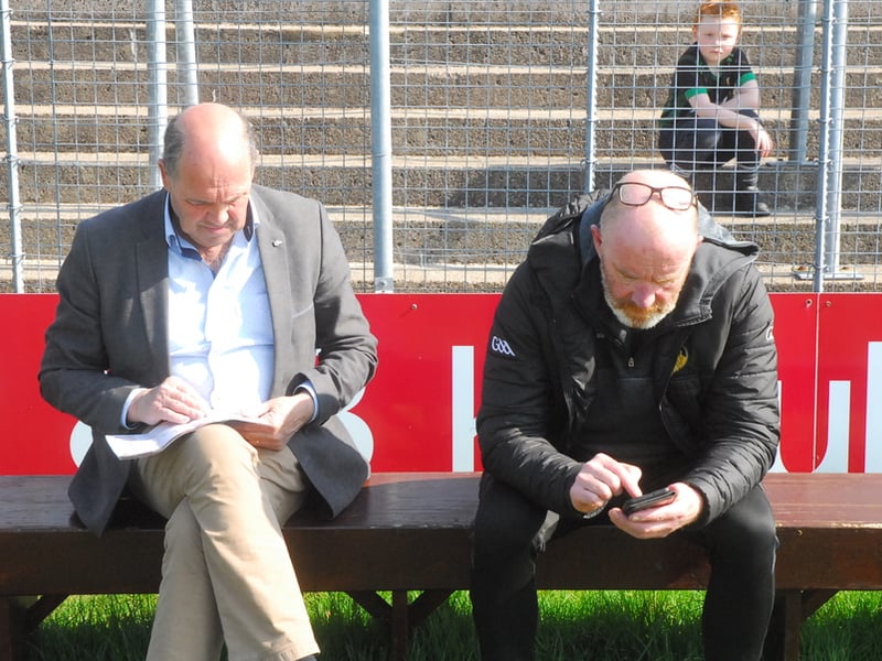   Leitrim had to give way to neighbours Sligo in the final Allianz NFL Division 4 clash in brilliant sunshine in Markievicz Park on Sunday, the home side winning by six points 2-16 to 2-10. Observer photographer Willie Donnellan was there to capture some great images of fans enjoying the action and the fabulous sunshine ..... see who you can spot! No promotion battle for Leitrim as Cavan and Tipperary book Allianz NFL Division 4 promotion spots Crowds enjoy the sunshine as Longford brush aside Leitrim in Allianz NHL Division 3B semi-final - GALLERY Crowds enjoy the sunshine as Longford brush aside Leitrim in Allianz NHL Division 3B semi-final - GALLERY