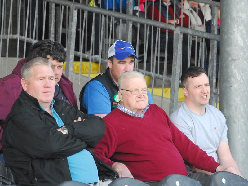 Leitrim had to give way to neighbours Sligo in the final Allianz NFL Division 4 clash in brilliant sunshine in Markievicz Park on Sunday, the home side winning by six points 2-16 to 2-10. Observer photographer Willie Donnellan was there to capture some great images of fans enjoying the action and the fabulous sunshine ..... see who you can spot! No promotion battle for Leitrim as Cavan and Tipperary book Allianz NFL Division 4 promotion spots Crowds enjoy the sunshine as Longford brush aside Leitrim in Allianz NHL Division 3B semi-final - GALLERY Crowds enjoy the sunshine as Longford brush aside Leitrim in Allianz NHL Division 3B semi-final - GALLERY