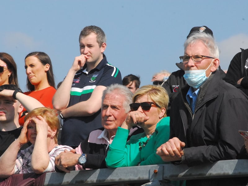   Leitrim had to give way to neighbours Sligo in the final Allianz NFL Division 4 clash in brilliant sunshine in Markievicz Park on Sunday, the home side winning by six points 2-16 to 2-10. Observer photographer Willie Donnellan was there to capture some great images of fans enjoying the action and the fabulous sunshine ..... see who you can spot! No promotion battle for Leitrim as Cavan and Tipperary book Allianz NFL Division 4 promotion spots Crowds enjoy the sunshine as Longford brush aside Leitrim in Allianz NHL Division 3B semi-final - GALLERY Crowds enjoy the sunshine as Longford brush aside Leitrim in Allianz NHL Division 3B semi-final - GALLERY