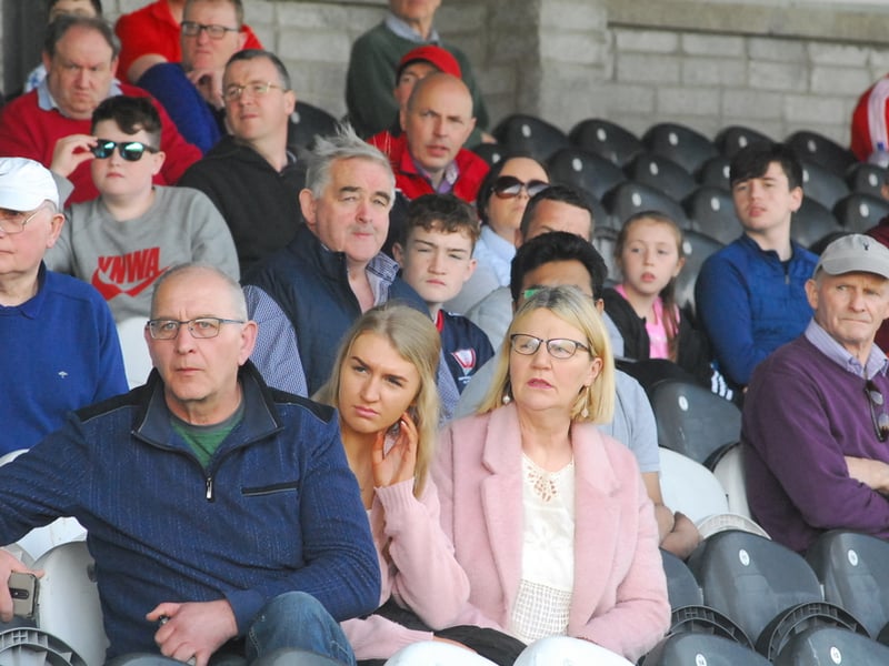   Leitrim had to give way to neighbours Sligo in the final Allianz NFL Division 4 clash in brilliant sunshine in Markievicz Park on Sunday, the home side winning by six points 2-16 to 2-10. Observer photographer Willie Donnellan was there to capture some great images of fans enjoying the action and the fabulous sunshine ..... see who you can spot! No promotion battle for Leitrim as Cavan and Tipperary book Allianz NFL Division 4 promotion spots Crowds enjoy the sunshine as Longford brush aside Leitrim in Allianz NHL Division 3B semi-final - GALLERY Crowds enjoy the sunshine as Longford brush aside Leitrim in Allianz NHL Division 3B semi-final - GALLERY