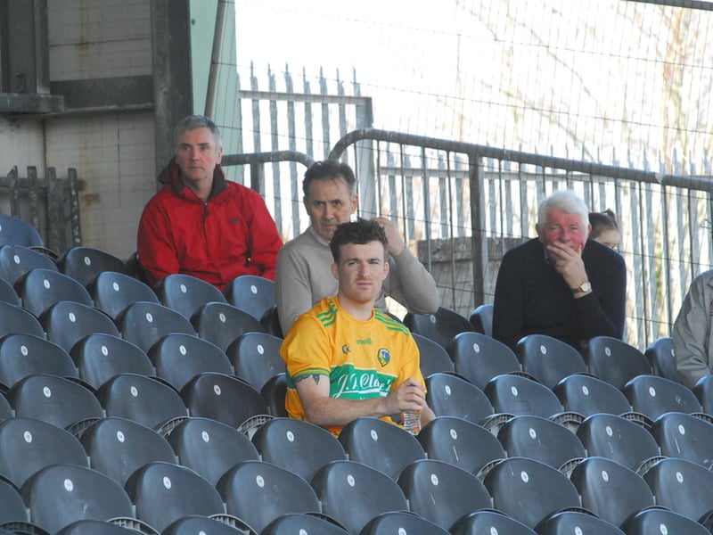 Leitrim had to give way to neighbours Sligo in the final Allianz NFL Division 4 clash in brilliant sunshine in Markievicz Park on Sunday, the home side winning by six points 2-16 to 2-10. Observer photographer Willie Donnellan was there to capture some great images of fans enjoying the action and the fabulous sunshine ..... see who you can spot! No promotion battle for Leitrim as Cavan and Tipperary book Allianz NFL Division 4 promotion spots Crowds enjoy the sunshine as Longford brush aside Leitrim in Allianz NHL Division 3B semi-final - GALLERY Crowds enjoy the sunshine as Longford brush aside Leitrim in Allianz NHL Division 3B semi-final - GALLERY