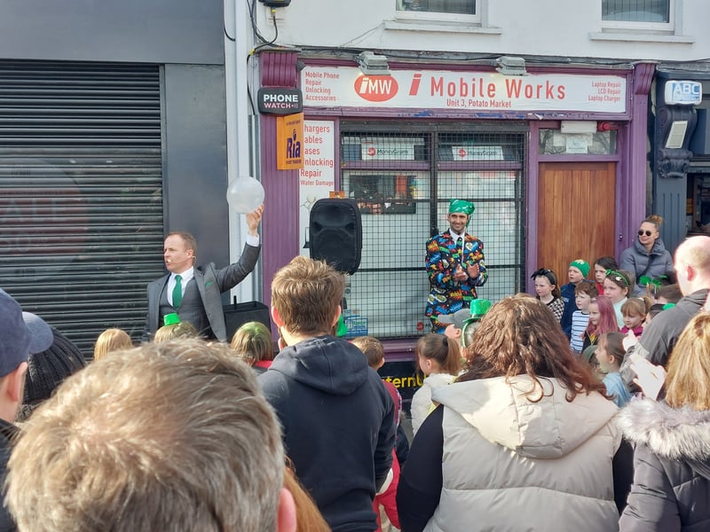 A Magician entertaining the crowds at the Potato Market