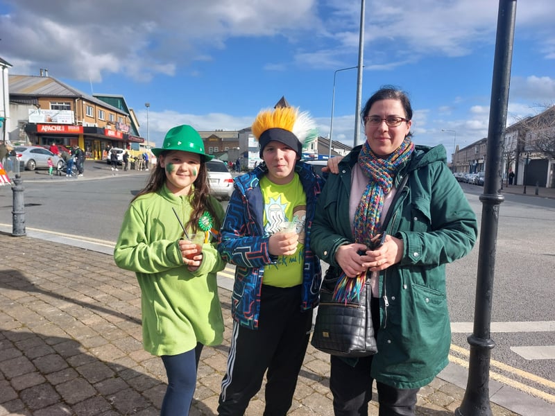 Elena (8), Oliver (10) and Noelia enjoying the St Patrick's Day celebrations