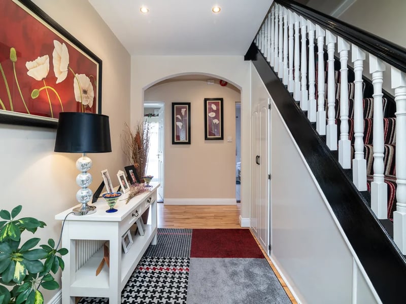 Located on the Charleville Road in Tullamore, Oak Lodge is a four-bedroom home located on a third of an acre site that is for sale for €450,000. CLICK ON THE ARROWS ABOVE TO TAKE A LOOK AROUND THE HOUSE