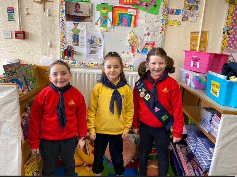 Knockbridge Girl Guides, Brownies and Ladybirds wore their uniforms to Knockbridge NS to mark World Thinking Day on Tuesday, February 22nd.