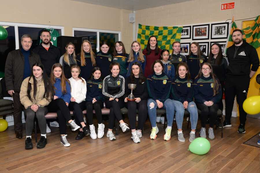 Ballinamore Sean O'Heslins were delighted to host Dublin and former Ireland rugby international Hannah Tyrell on Saturday. Hannah presented medals to our U14, U16 and Minor ladies teams. Hannah was an inspiration on the night and it was a fantastic opportunity for our players and supporters to meet such an accomplished player. A special thanks to Hannah for giving up her time to meet the players, a huge well done to the players who received medals and thanks to everyone that helped out on the night. Leitrim cruise to victory over Fermanagh in opening round of Lidl LGFA National League - GALLERY Melvin Gaels secures spot on Gaelic4teens LGFA programme Check out the 2021 Leitrim Observer Ladies Club team of the Year