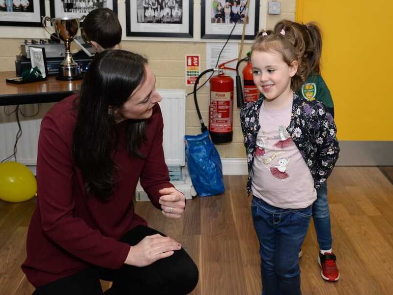   Ballinamore Sean O'Heslins were delighted to host Dublin and former Ireland rugby international Hannah Tyrell on Saturday. Hannah presented medals to our U14, U16 and Minor ladies teams. Hannah was an inspiration on the night and it was a fantastic opportunity for our players and supporters to meet such an accomplished player. A special thanks to Hannah for giving up her time to meet the players, a huge well done to the players who received medals and thanks to everyone that helped out on the night. Leitrim cruise to victory over Fermanagh in opening round of Lidl LGFA National League - GALLERY Melvin Gaels secures spot on Gaelic4teens LGFA programme Check out the 2021 Leitrim Observer Ladies Club team of the Year