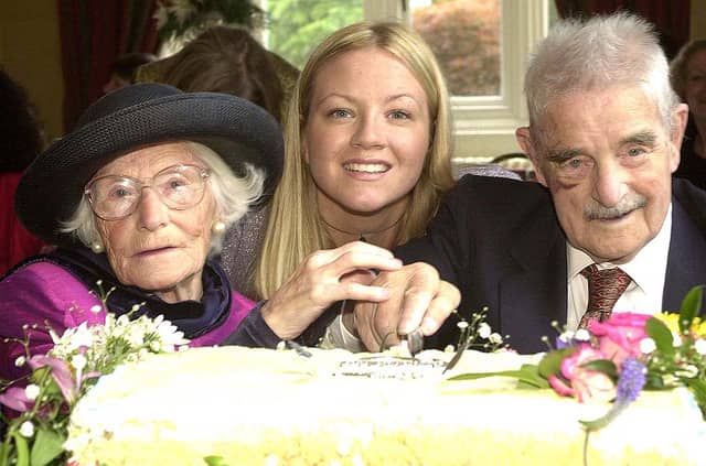 Photographer Arthur Kinahan has gone into his archives to take our readers on a trip down memory lane. How many familiar faces will you spot today. Get tagging!