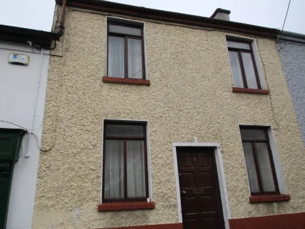 We have put together a list of ten great value houses in the county that are currently on the market.  CLICK ON NEXT ABOVE TO GO THROUGH ALL THE HOUSES Four bedroom houses in Tullamore do not come cheap but this property on Cormac Street in the town has an asking price of €170,000. In need of renewal, it is in a great location in the town