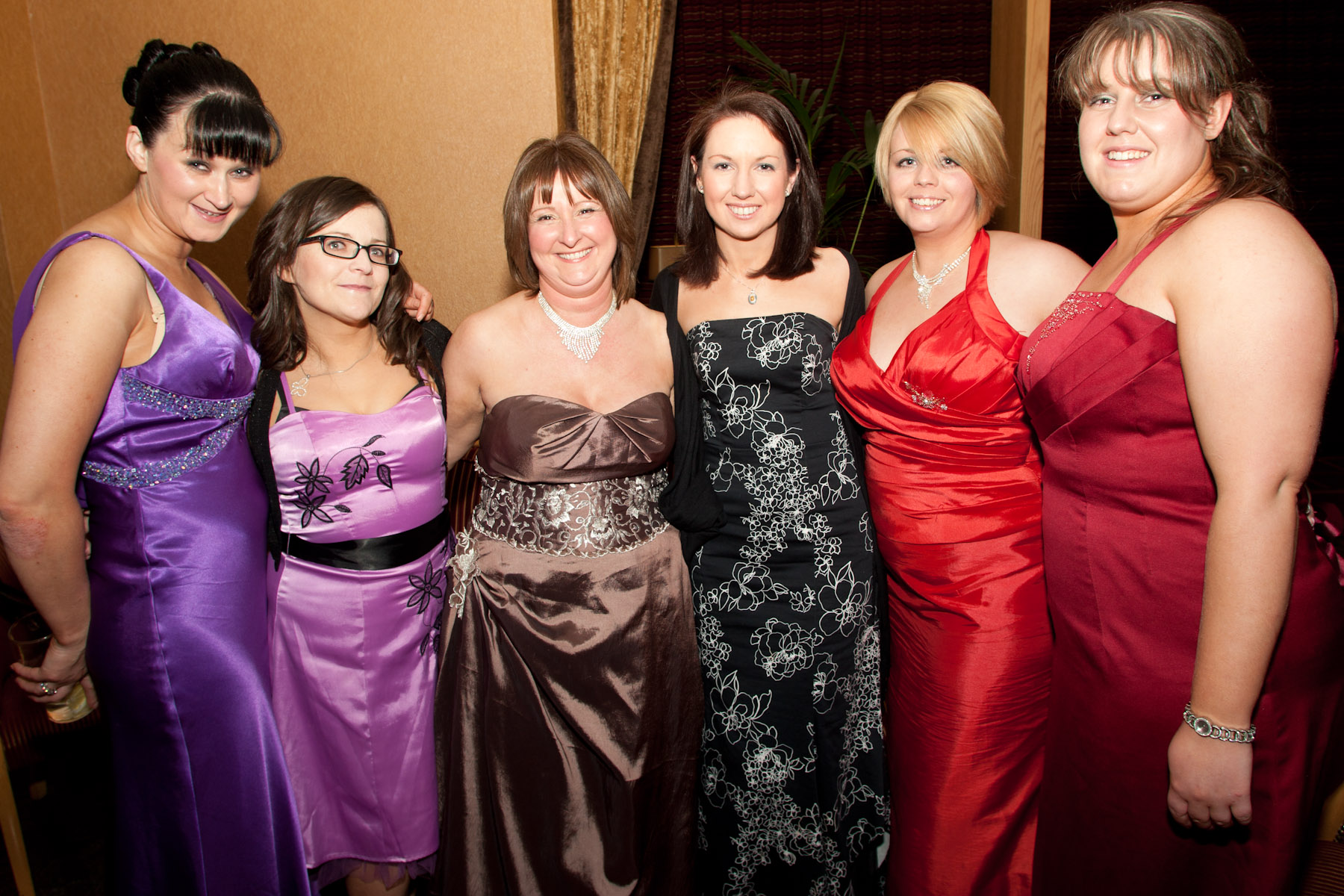 We have been back into the Offaly archives and have put together gallery of pictures from across the county. Who will you recognise today?  CLICK ON NEXT ABOVE TO GO THROUGH THE FULL GALLERY OF PICTURES
