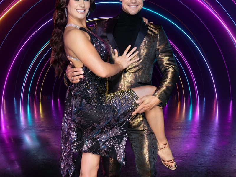 It's been revealed that cyclist Nicolas Roche is paired with Karen Byrne for series five of Dancing with the Stars. The former olympian and former winner of the series are working hard in studio and are ready to to shimmy their way to the dancefloor with full force.